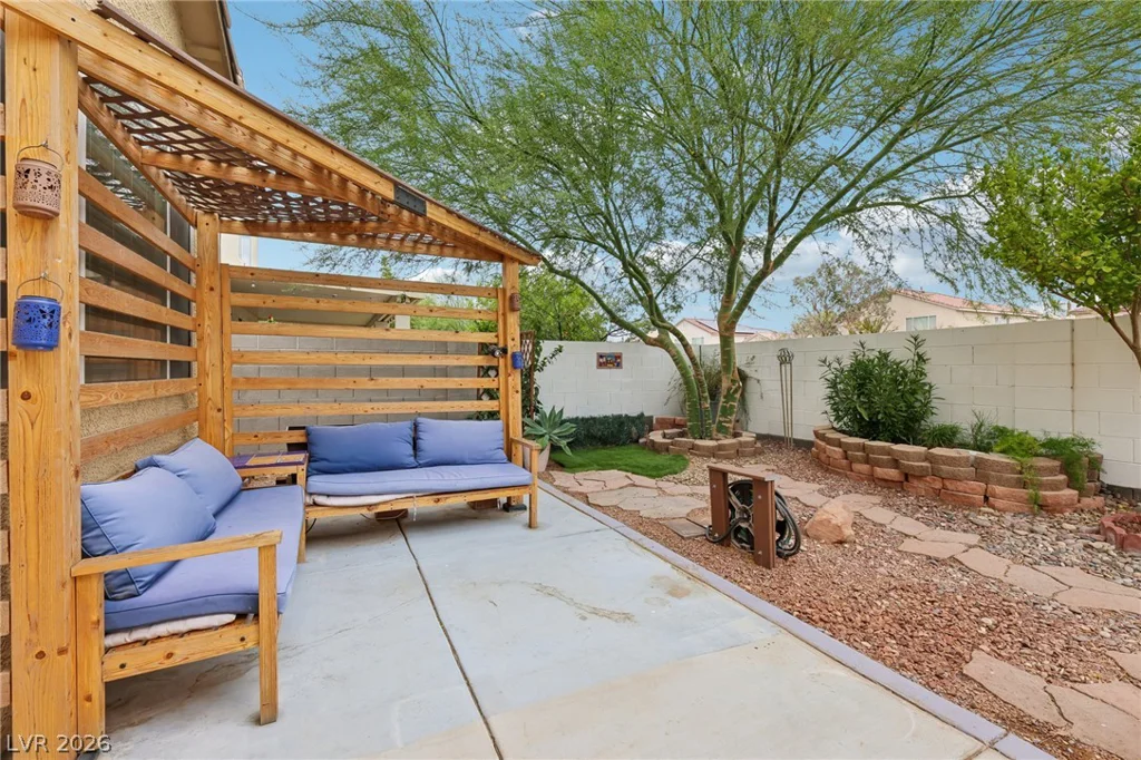 9082 Manalang, Las Vegas, NV 89123