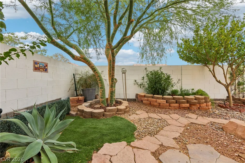 9082 Manalang, Las Vegas, NV 89123