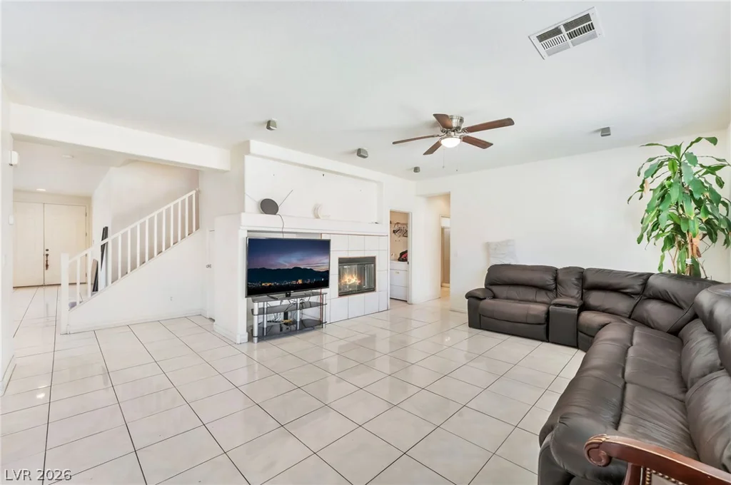 954 Tropic Wind, North Las Vegas, NV 89081