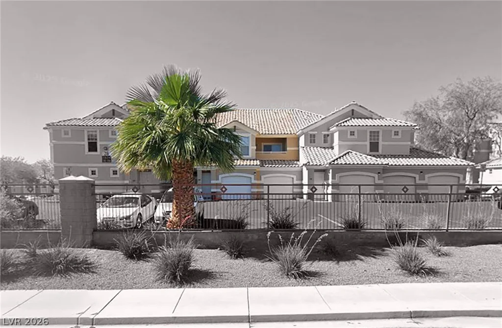 5855 Valley, North Las Vegas, NV 89031
