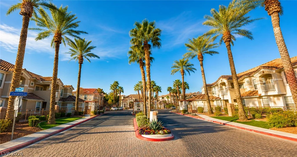 5855 Valley, North Las Vegas, NV 89031