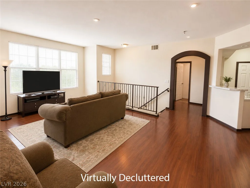 5855 Valley, North Las Vegas, NV 89031