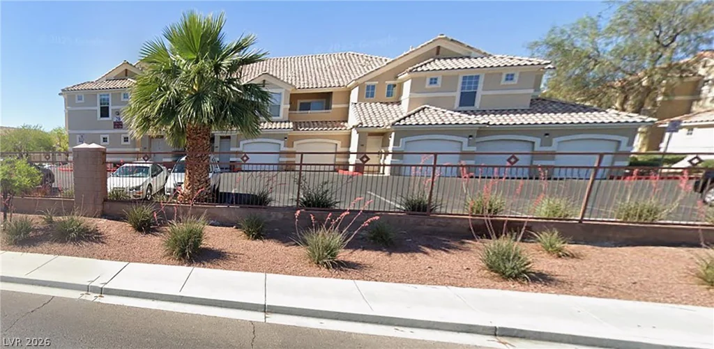 5855 Valley, North Las Vegas, NV 89031