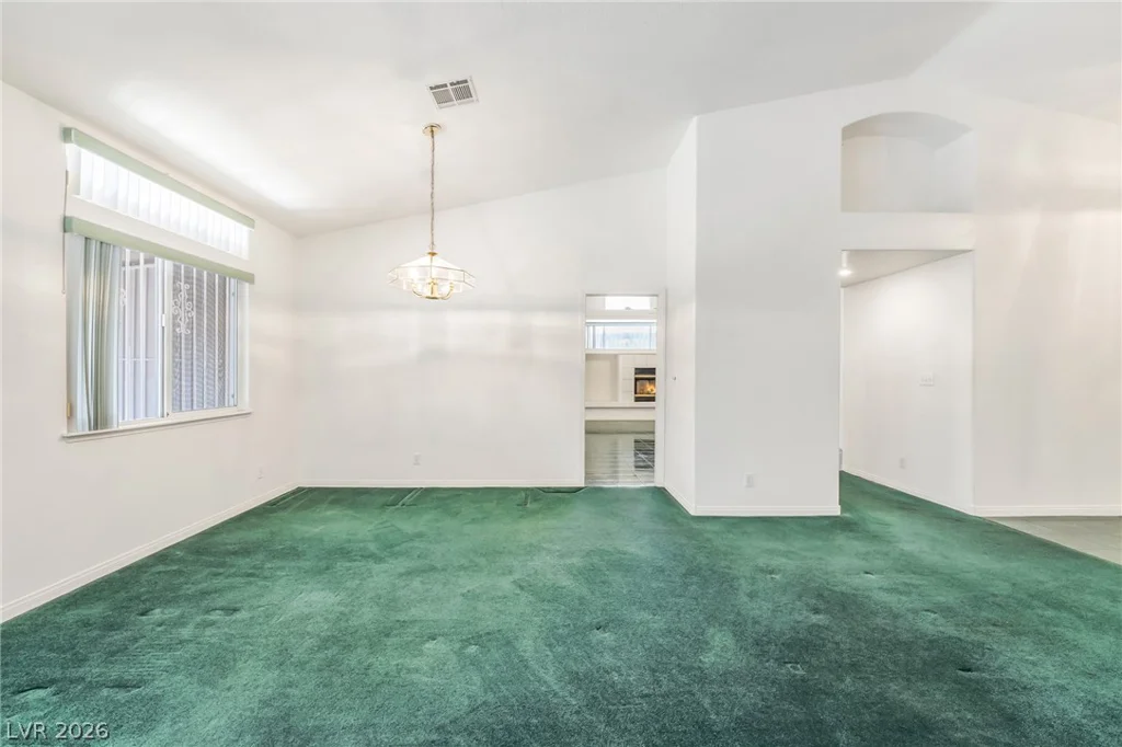 7628 Poppy Meadow, Las Vegas, NV 89123