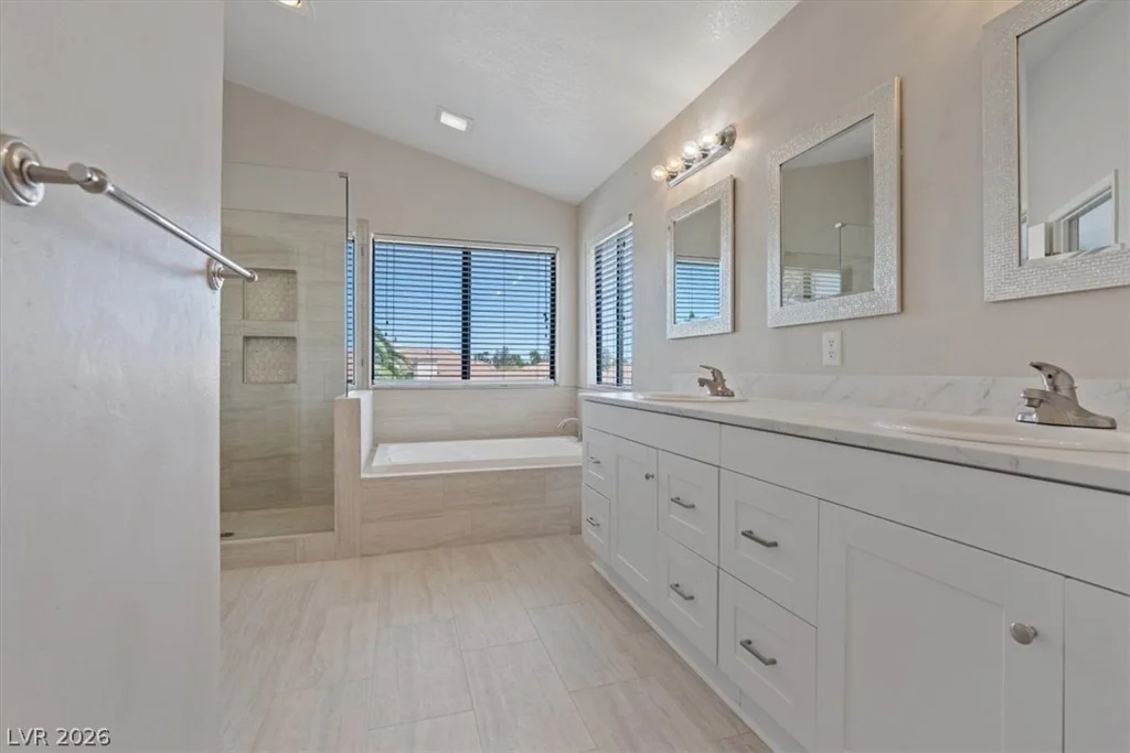 1950 Nuevo, Henderson, NV 89014