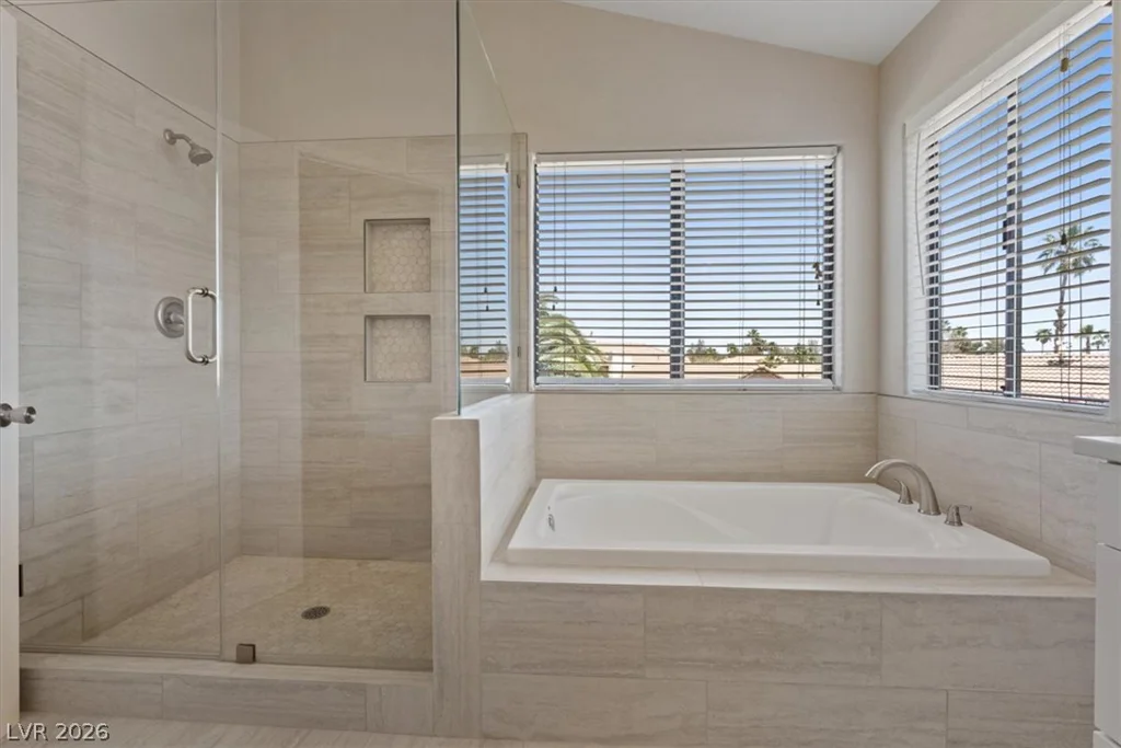 1950 Nuevo, Henderson, NV 89014