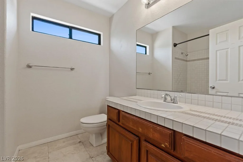 1950 Nuevo, Henderson, NV 89014