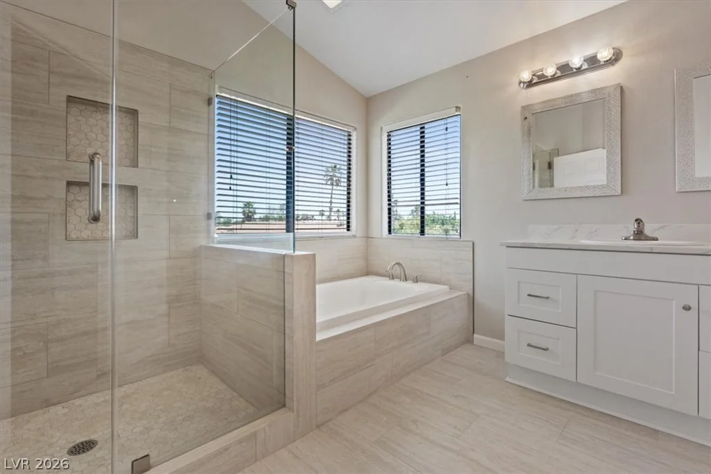 1950 Nuevo, Henderson, NV 89014