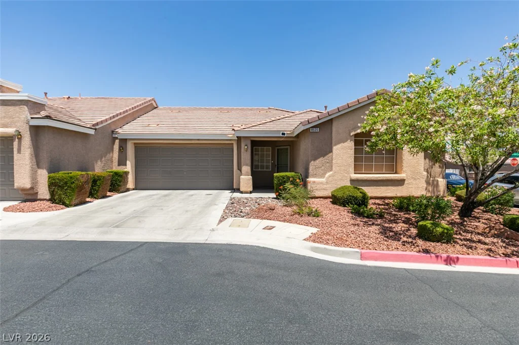 8535 Lakota, Las Vegas, NV 89123