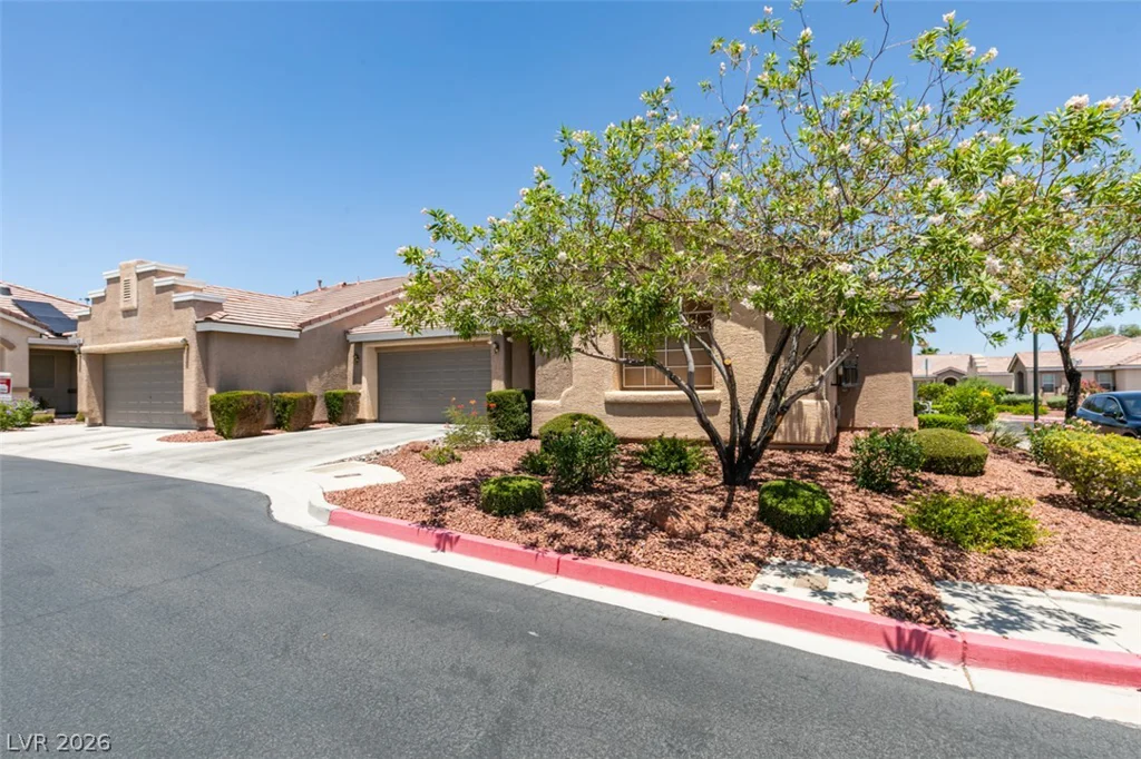 8535 Lakota, Las Vegas, NV 89123