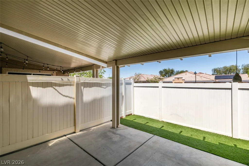 8535 Lakota, Las Vegas, NV 89123