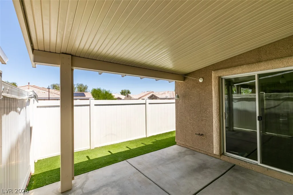 8535 Lakota, Las Vegas, NV 89123