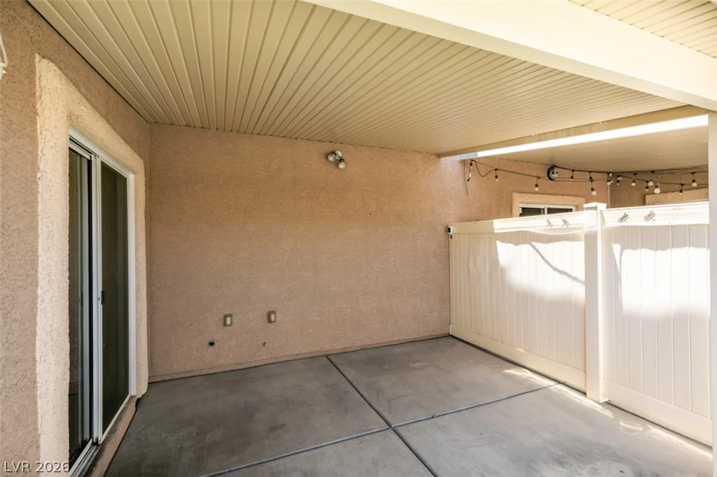 8535 Lakota, Las Vegas, NV 89123