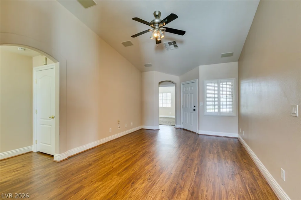 8535 Lakota, Las Vegas, NV 89123