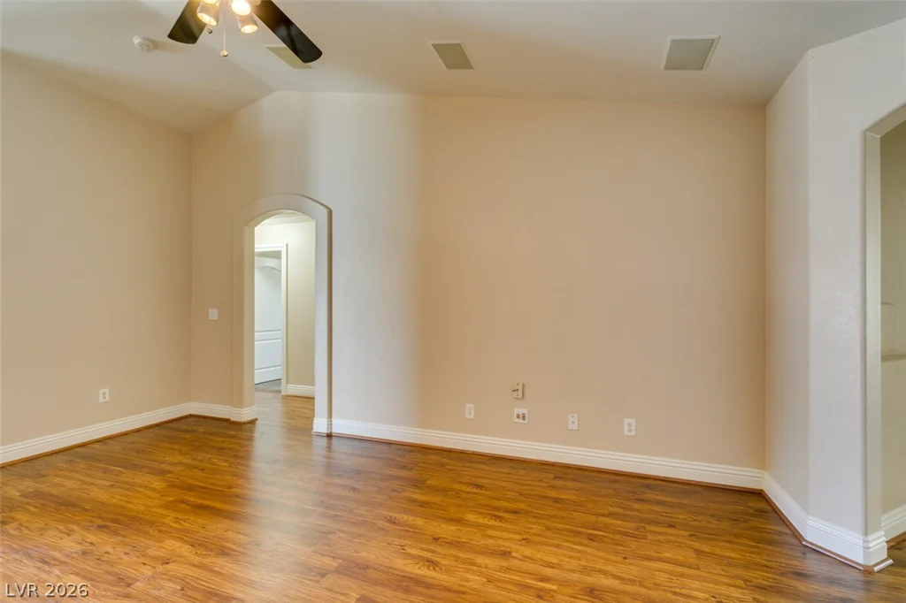 8535 Lakota, Las Vegas, NV 89123