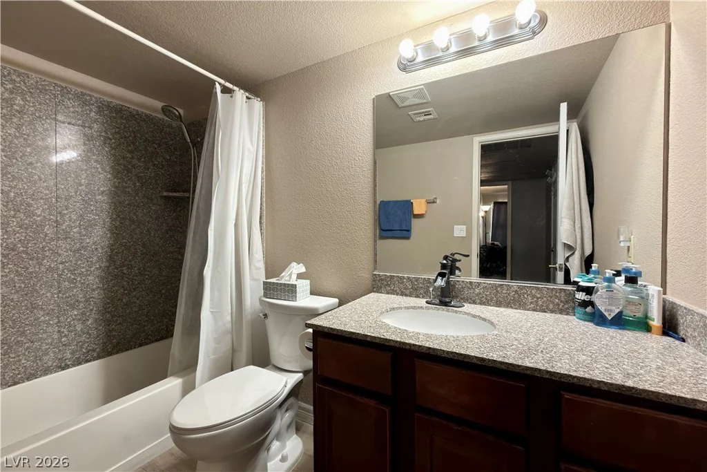 2451 Rainbow, Las Vegas, NV 89108