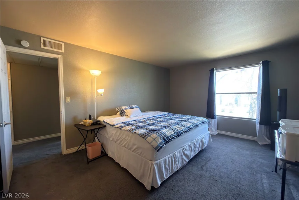 2451 Rainbow, Las Vegas, NV 89108