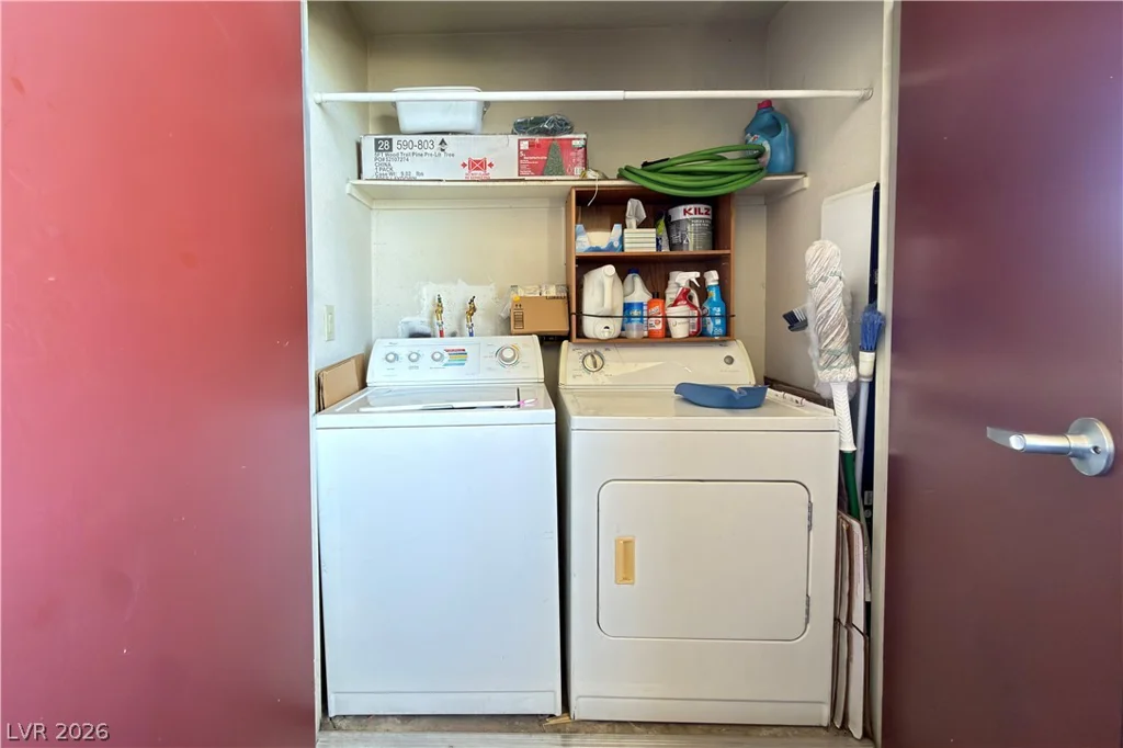 2451 Rainbow, Las Vegas, NV 89108