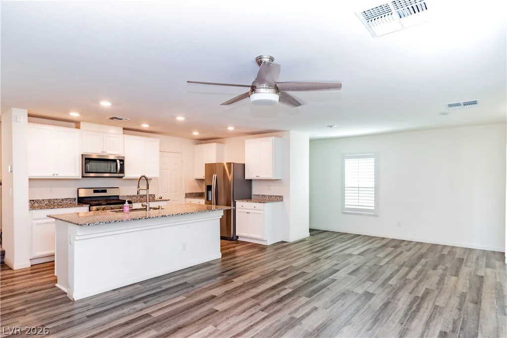 9769 Cannington Cliffs, Las Vegas, NV 89178