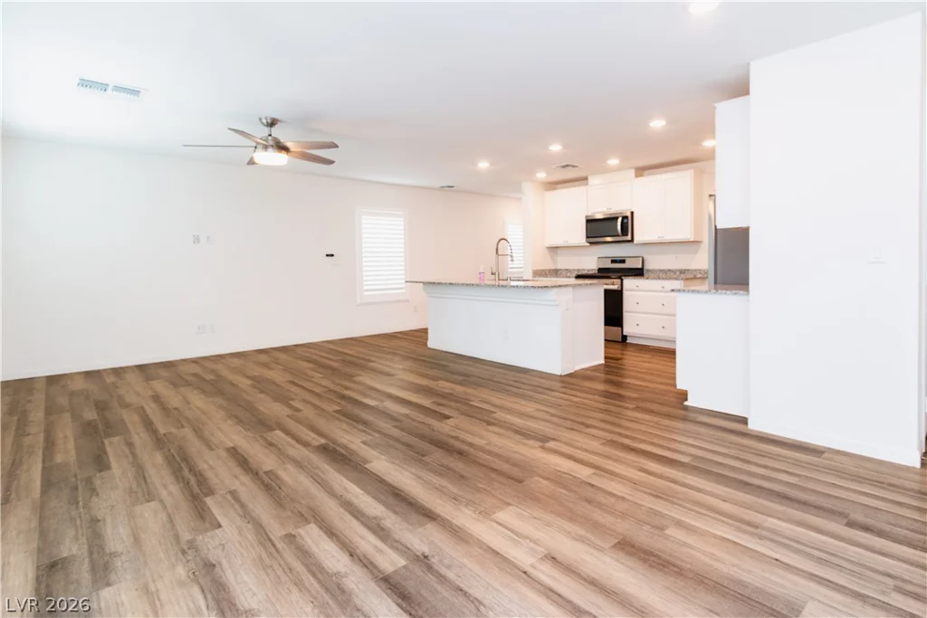 9769 Cannington Cliffs, Las Vegas, NV 89178