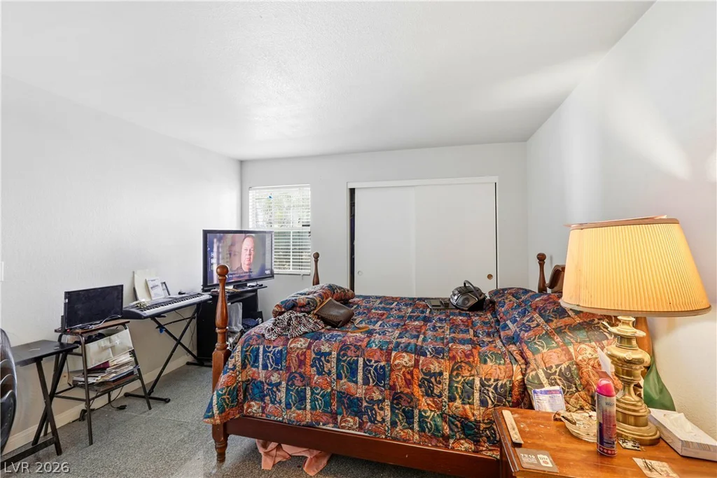 3150 Soft Breezes Dr, Las Vegas, NV 89128