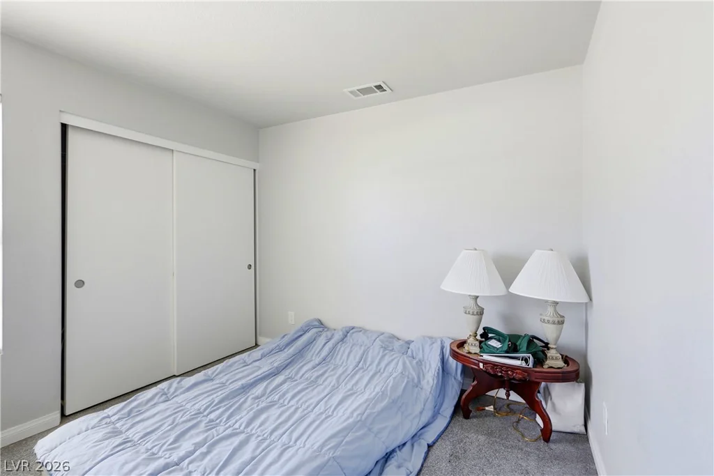 3150 Soft Breezes Dr, Las Vegas, NV 89128