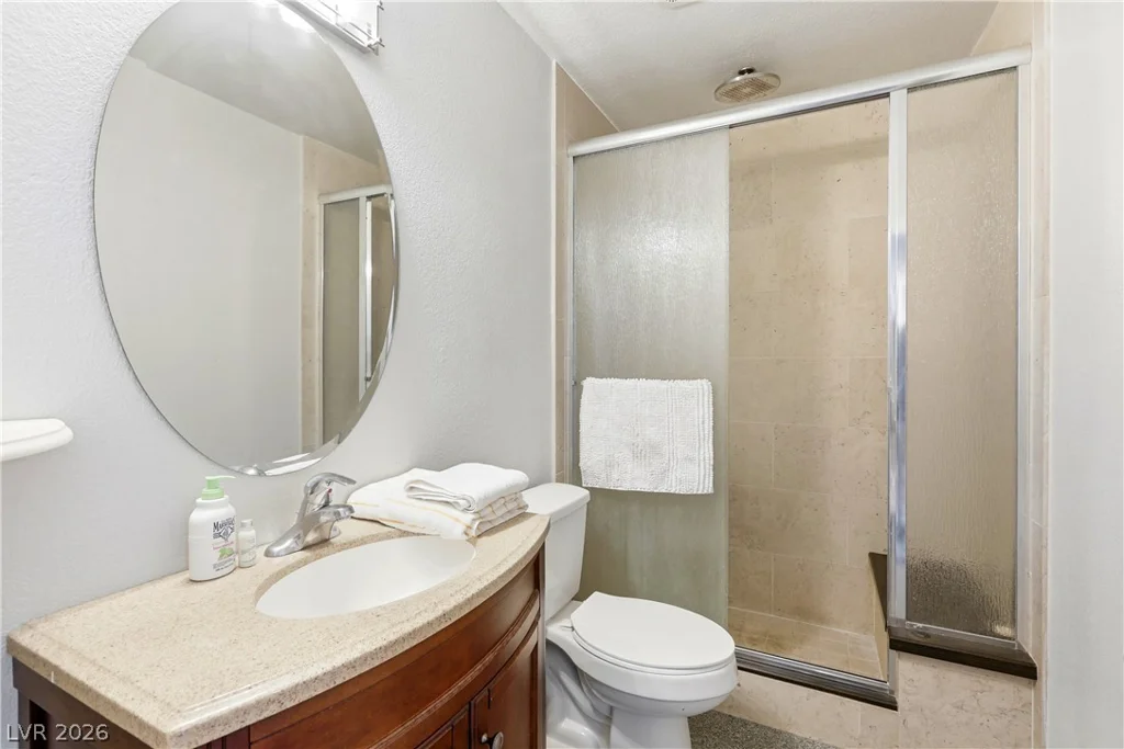 3150 Soft Breezes Dr, Las Vegas, NV 89128
