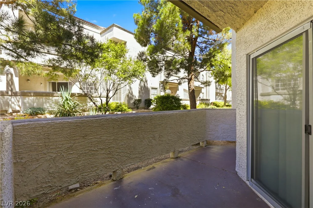 3150 Soft Breezes Dr, Las Vegas, NV 89128