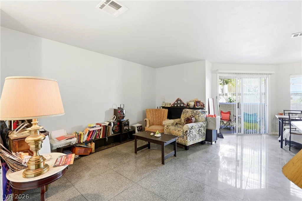 3150 Soft Breezes Dr, Las Vegas, NV 89128