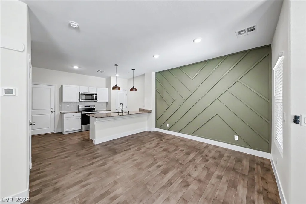 535 Thistleberry, Henderson, NV 89044