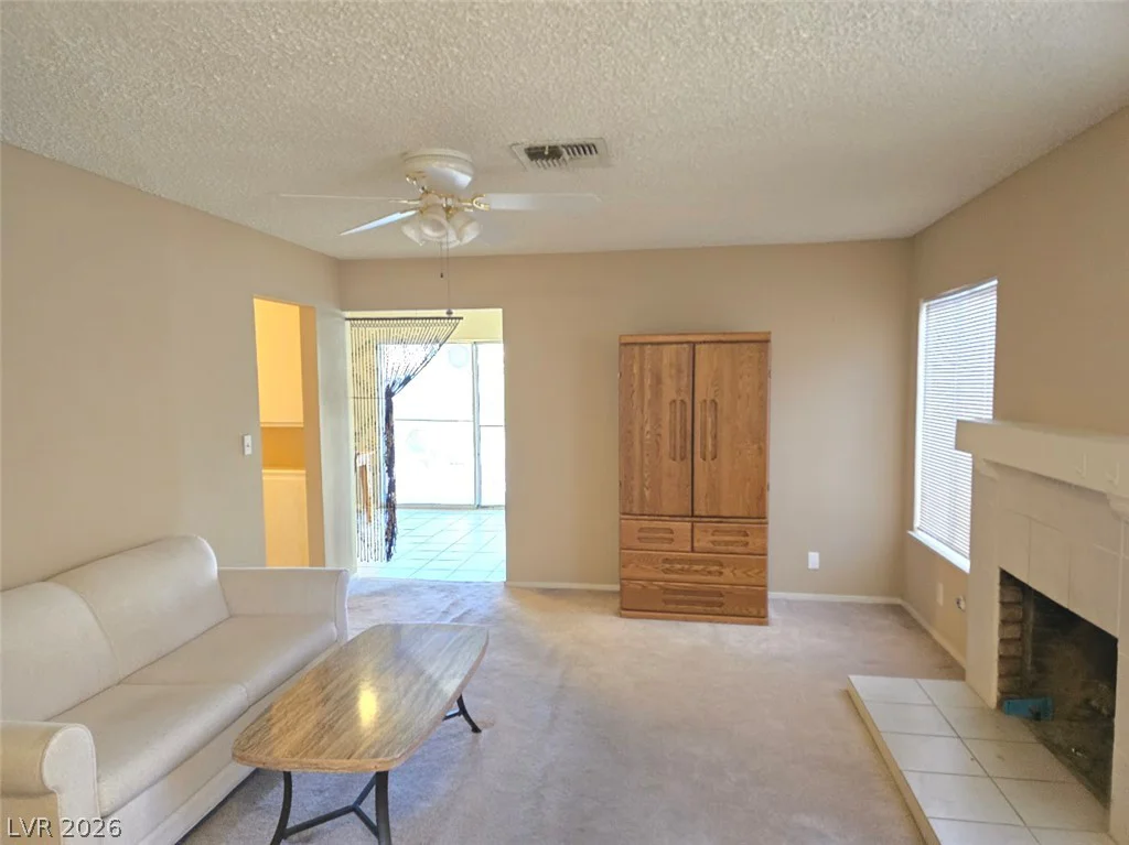 6676 Fredonia, Las Vegas, NV 89108
