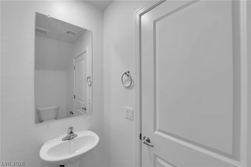 6421 Broadcloth, Las Vegas, NV 89122