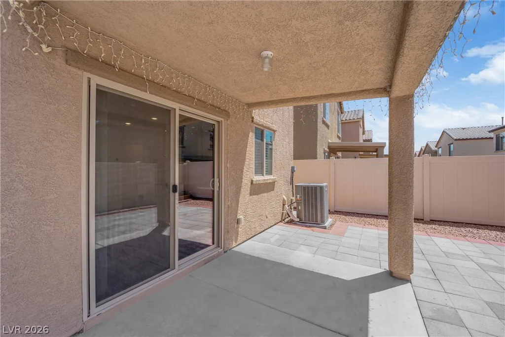 6421 Broadcloth, Las Vegas, NV 89122