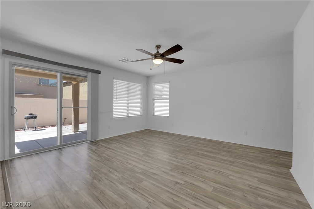 6421 Broadcloth, Las Vegas, NV 89122