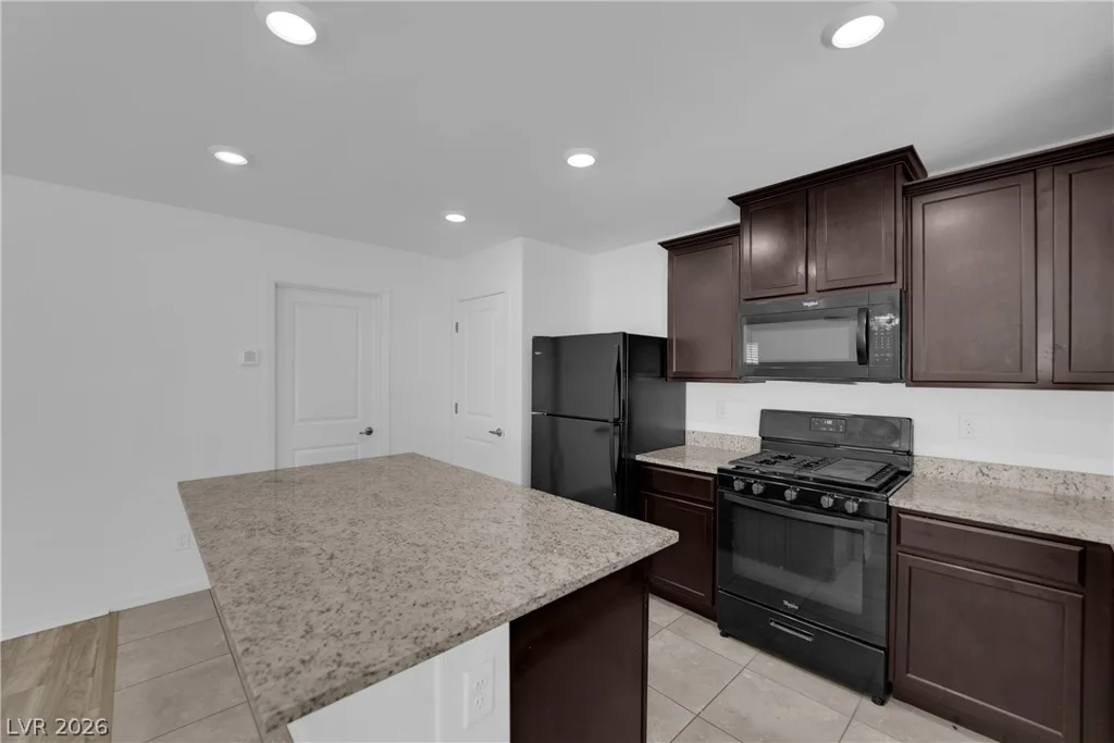 6421 Broadcloth, Las Vegas, NV 89122