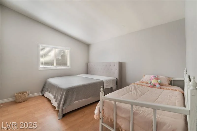 1943 Quintearo, Las Vegas, NV 89115
