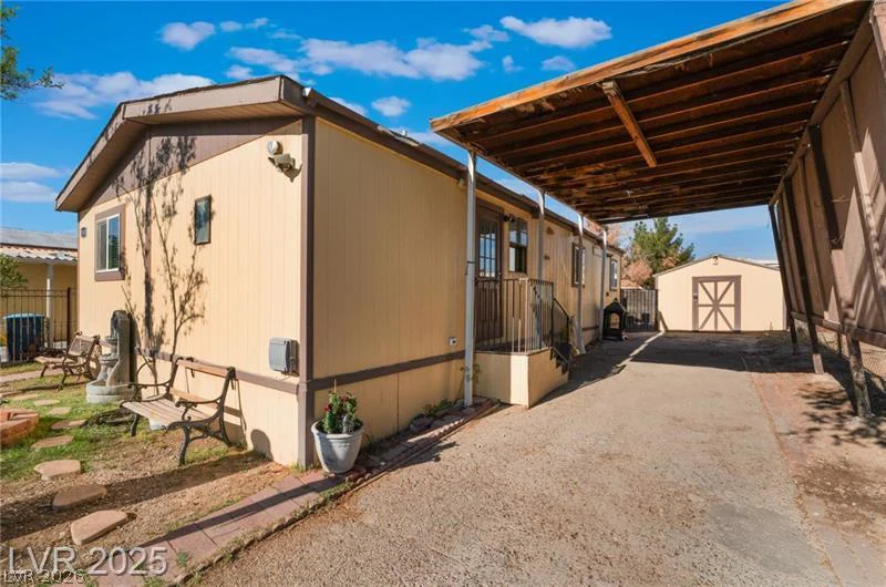 1943 Quintearo, Las Vegas, NV 89115