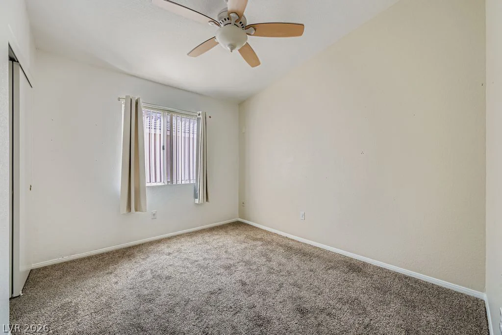 8136 Shady Glen, Las Vegas, NV 89131