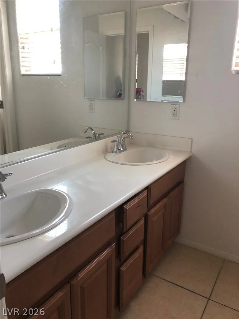 7273 Summer Grove, Las Vegas, NV 89117