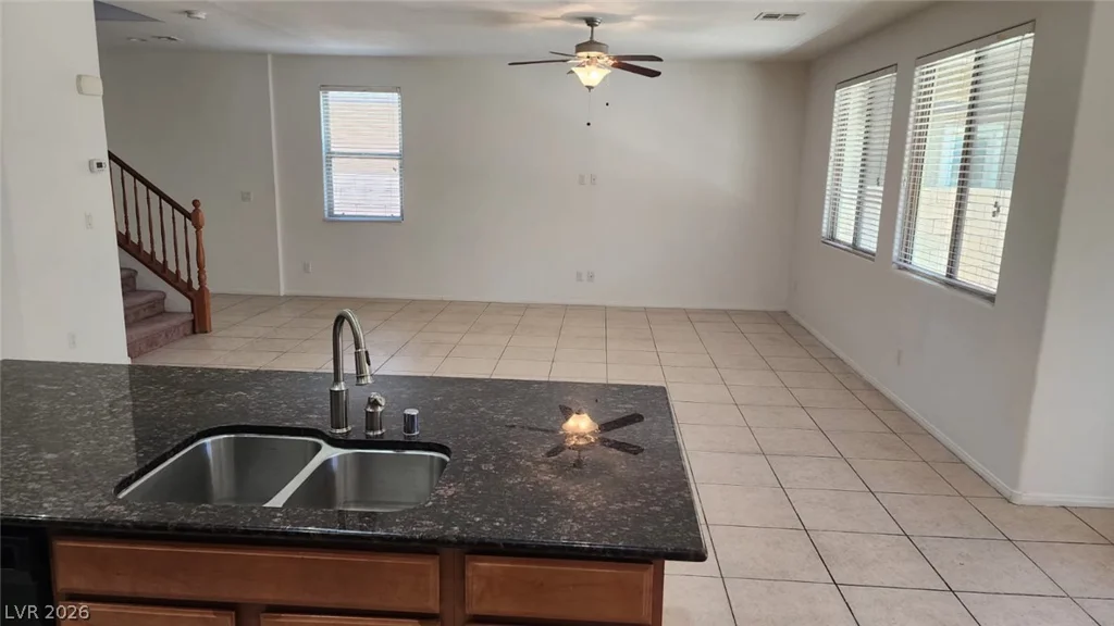7273 Summer Grove, Las Vegas, NV 89117