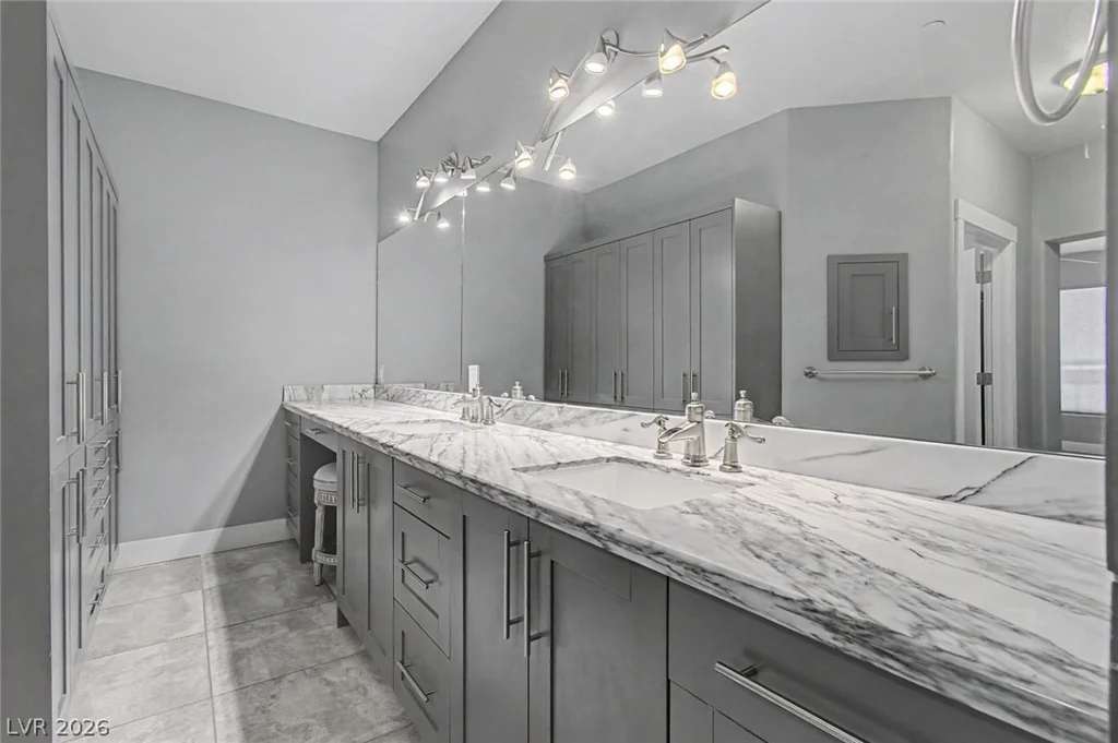2555 Hampton, Henderson, NV 89052