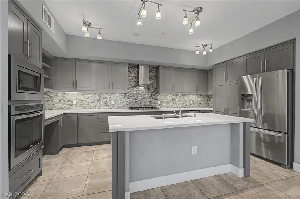 2555 Hampton, Henderson, NV 89052