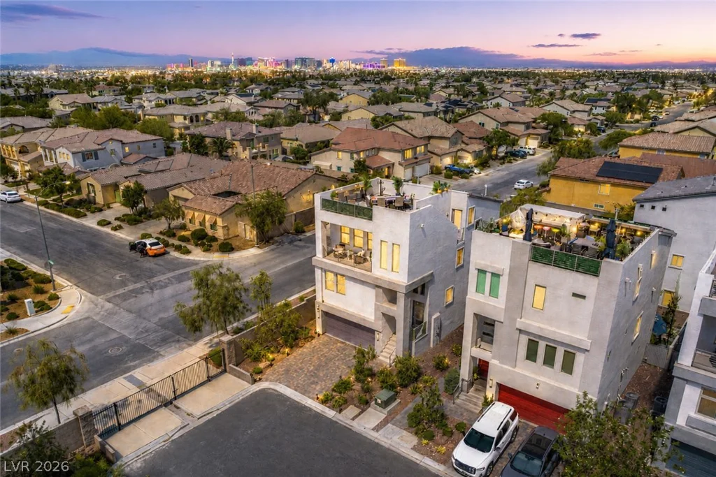 7906 Mountain Lilac, Las Vegas, NV 89113