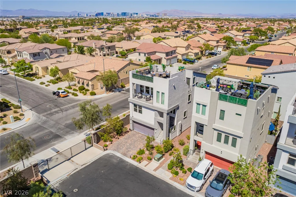 7906 Mountain Lilac, Las Vegas, NV 89113