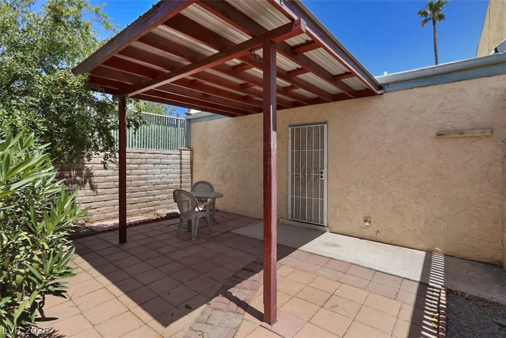 474 Las Casitas, Las Vegas, NV 89121