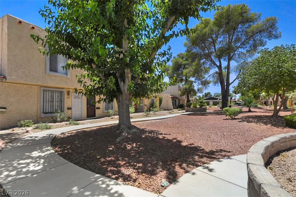 474 Las Casitas, Las Vegas, NV 89121