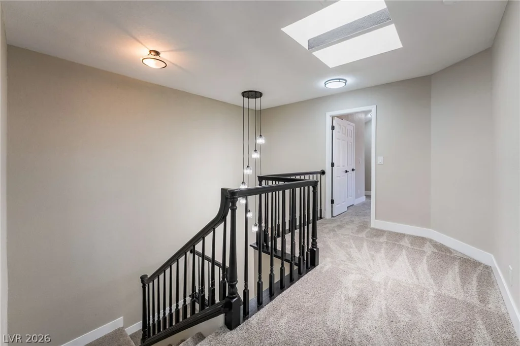 2716 Laguna Shores, Las Vegas, NV 89121