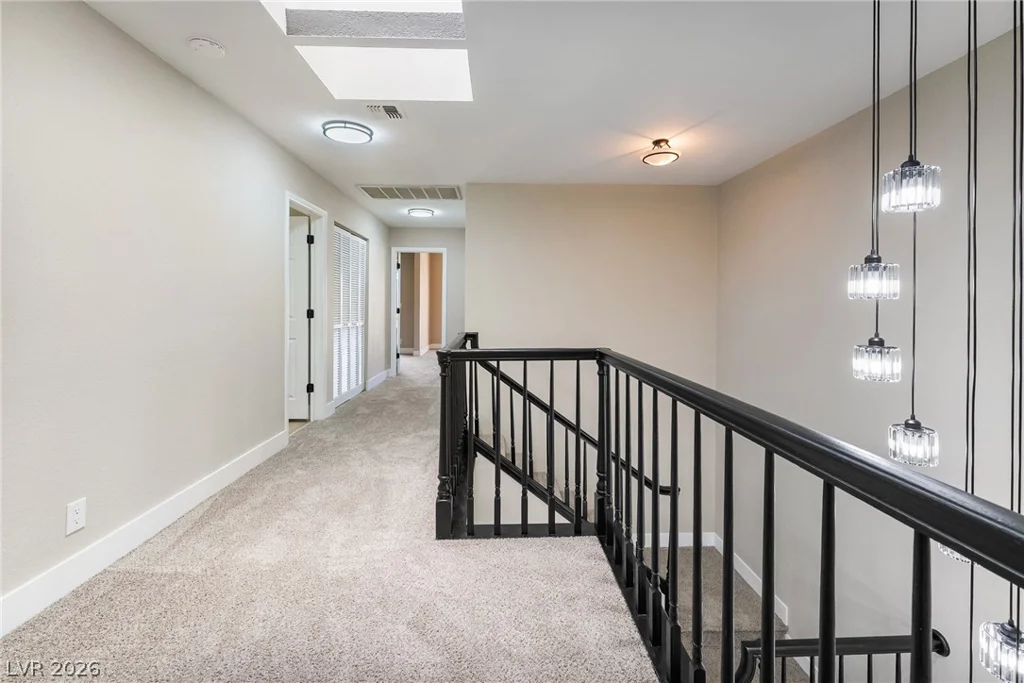 2716 Laguna Shores, Las Vegas, NV 89121