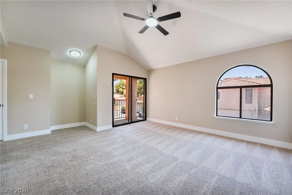 2716 Laguna Shores, Las Vegas, NV 89121