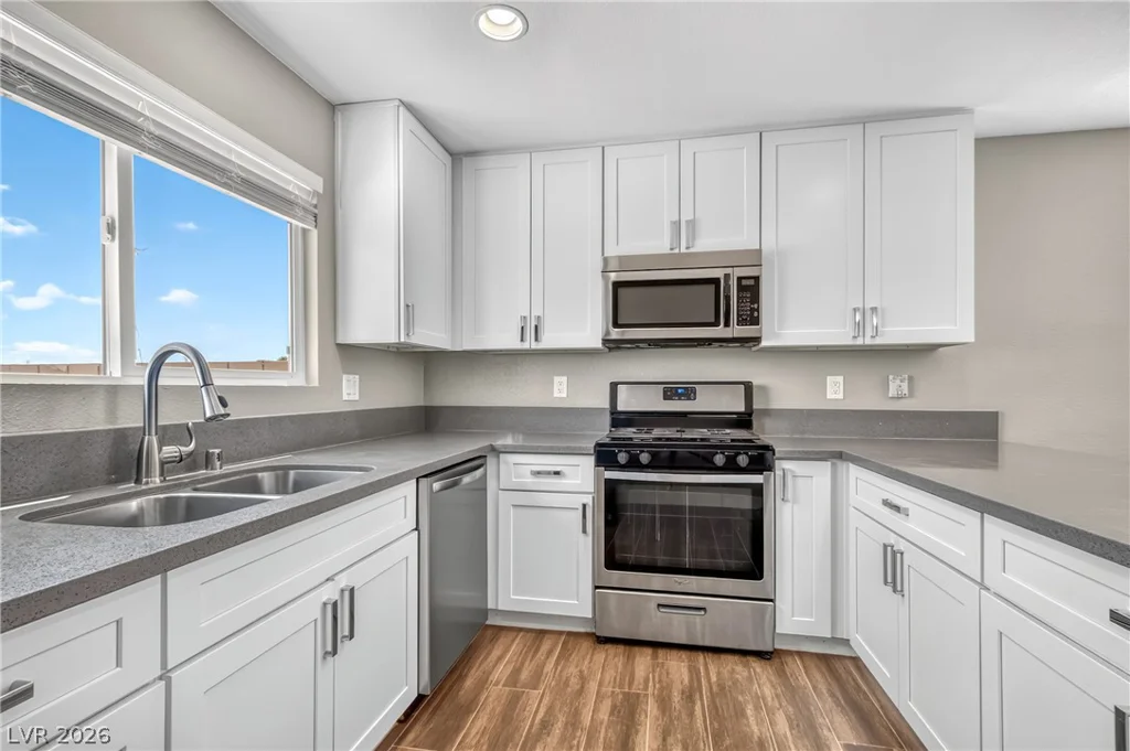 490 Searchlight, Las Vegas, NV 89110